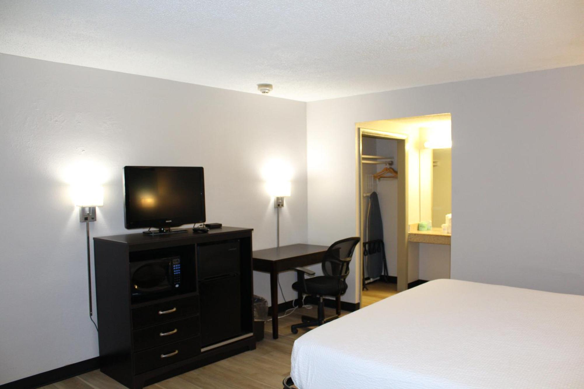 Days Inn By Wyndham Wrightstown Mcguire Afb Bordentown Zewnętrze zdjęcie