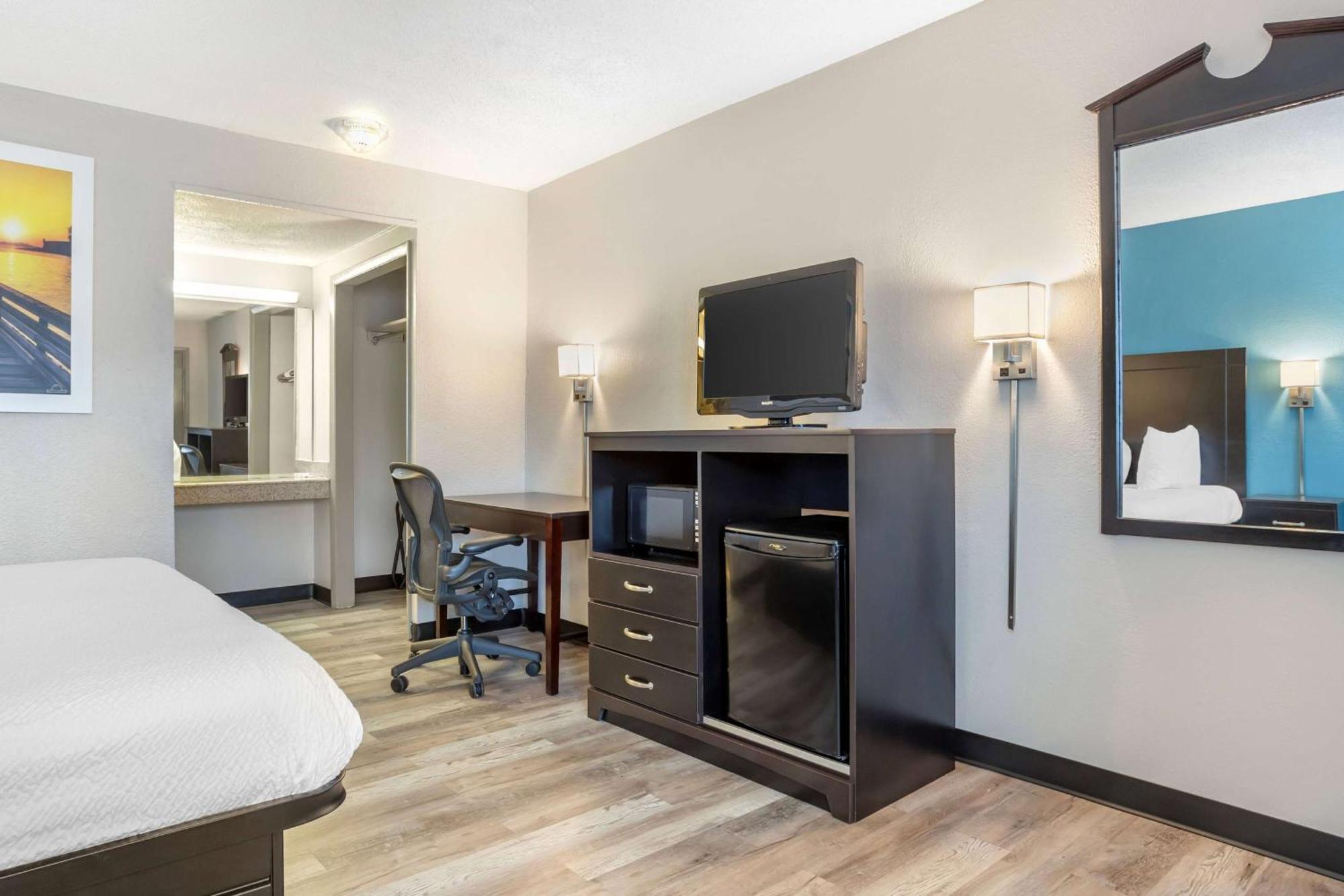Days Inn By Wyndham Wrightstown Mcguire Afb Bordentown Zewnętrze zdjęcie