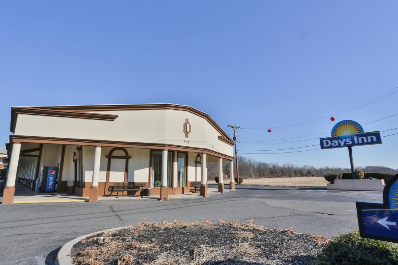 Days Inn By Wyndham Wrightstown Mcguire Afb Bordentown Zewnętrze zdjęcie